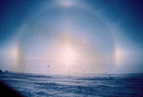 Solar halo and sundogs