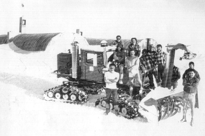 Halley 4 base photo, 1983